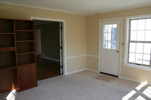 House for Rent in Cleveland Heights, Forest Hill living room