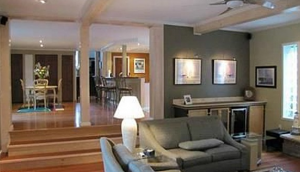 Cleveland Homes for Rent on Coronada Drive living room