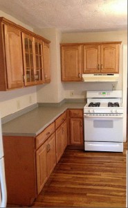 Homes for Rent Cleveland Ohio on Quilliams Rd kitchen