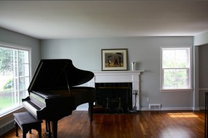 Homes for Rent Cleveland Heights, Ohio on Westover Rd piano living room 